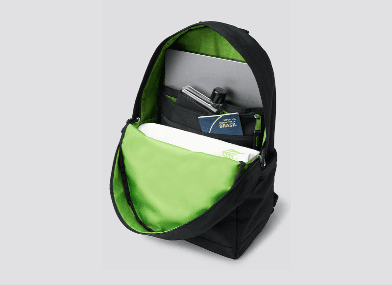 JJ Backpack Green.slideshow5