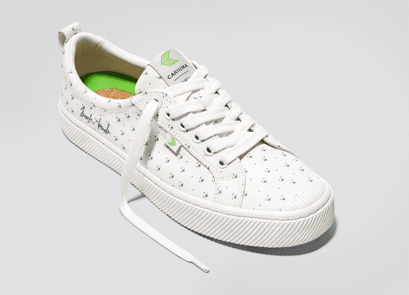 marie kondo off white canvas sneaker.slideshow2 94ee39fc c42e 472c 9d5e a27e23fa8029