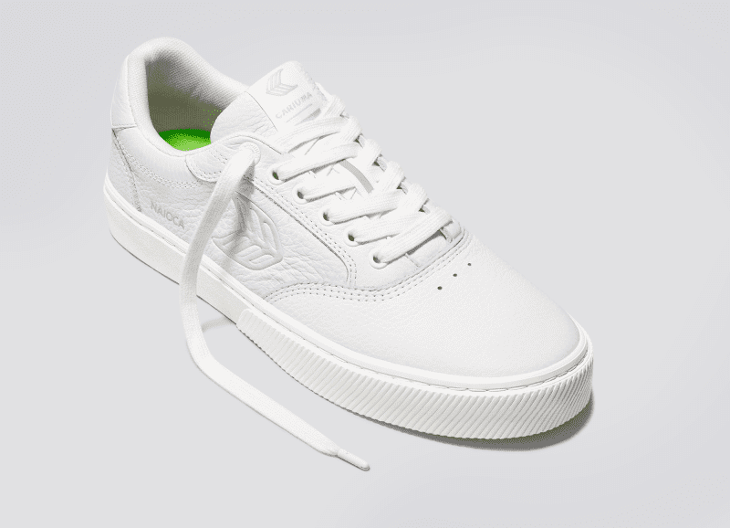 naioca white premium leather ice sneaker.slideshow2