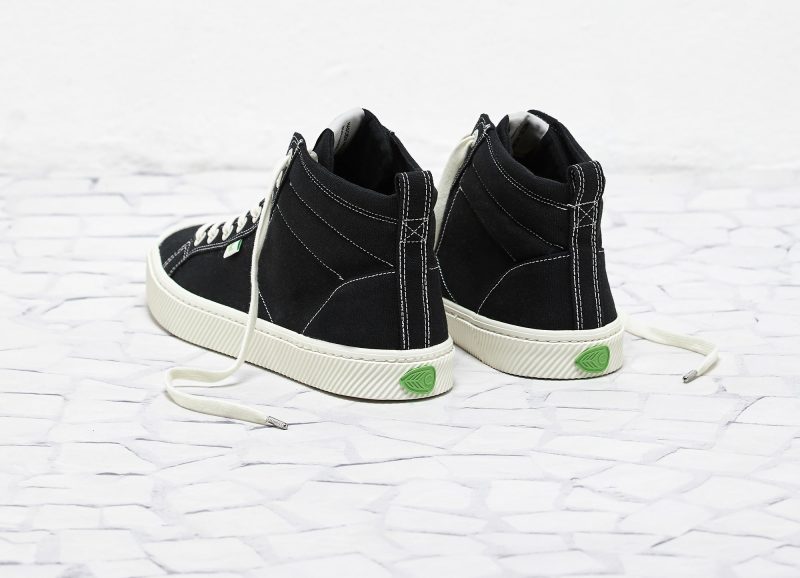 oca high black canvas sneaker women backheel logo.slideshow3