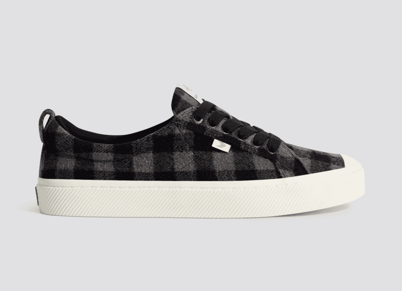 oca low black plaid canvas.slideshow1 eab80b07 e17f 478b af8c 6a9c52af0811