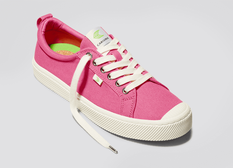 oca low bright pink canvas sneaker.slideshow3