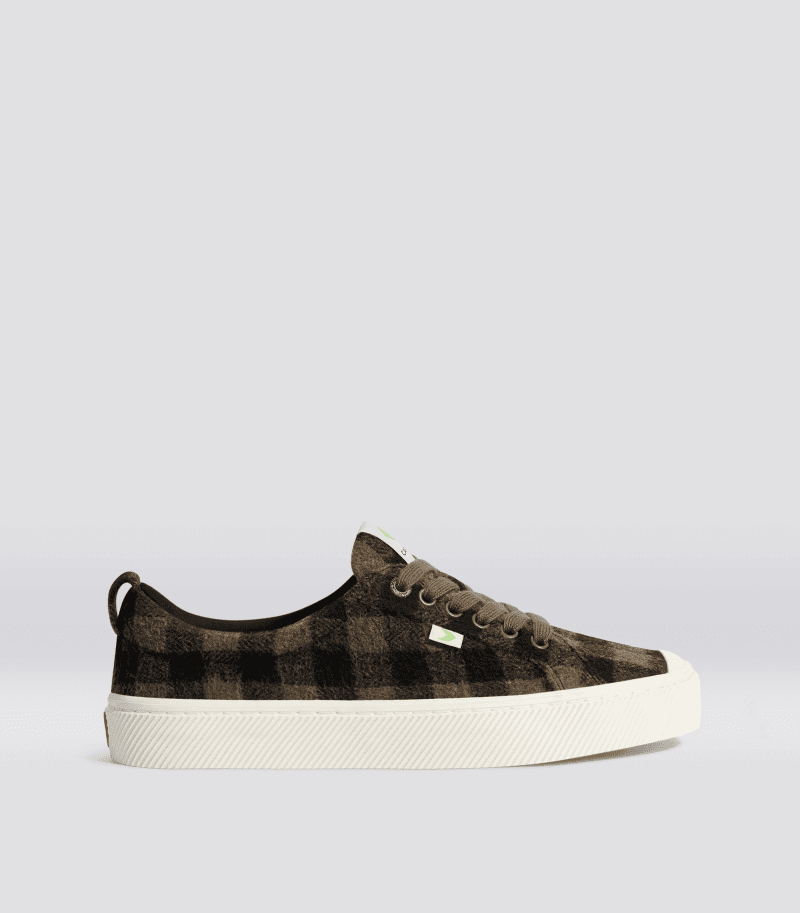 oca low brown plaid canvas.side view