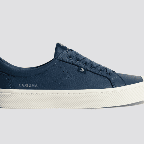 oca low dark denim premium leather sneaker.slideshow1