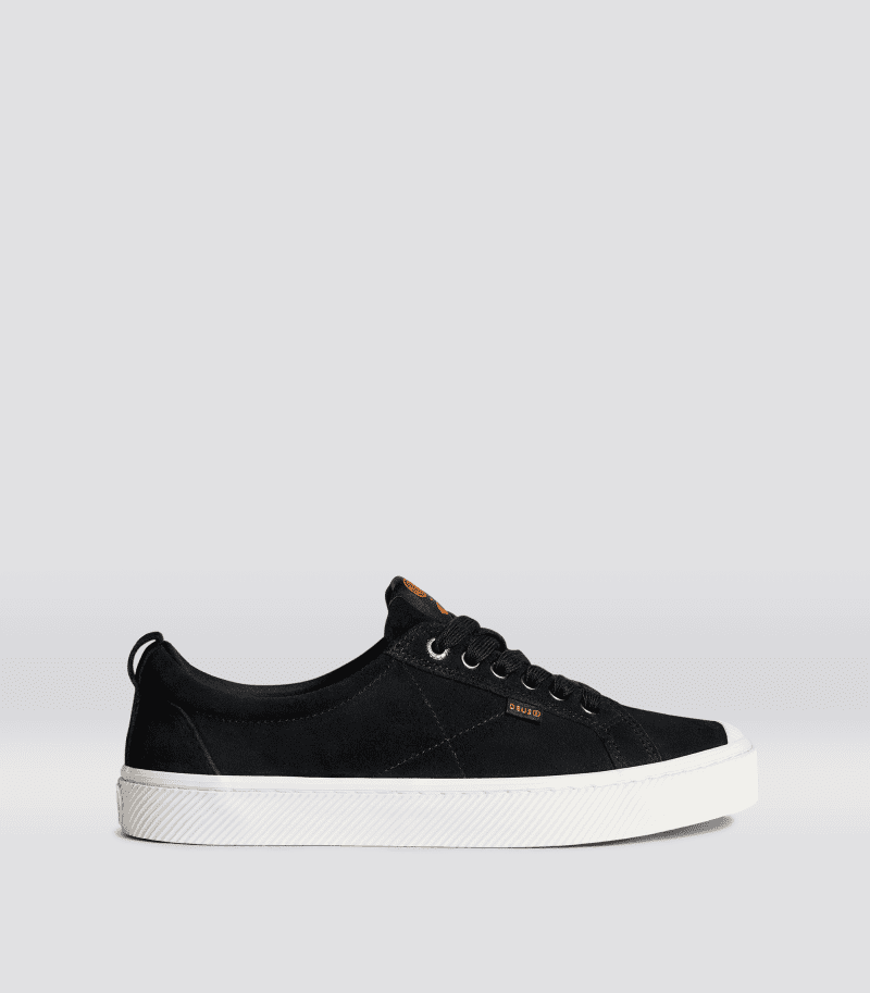 oca low deus ex machina black suede sneaker.side view