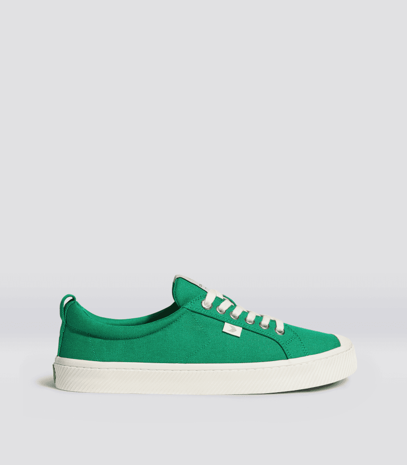 oca low green canvas sneaker side view