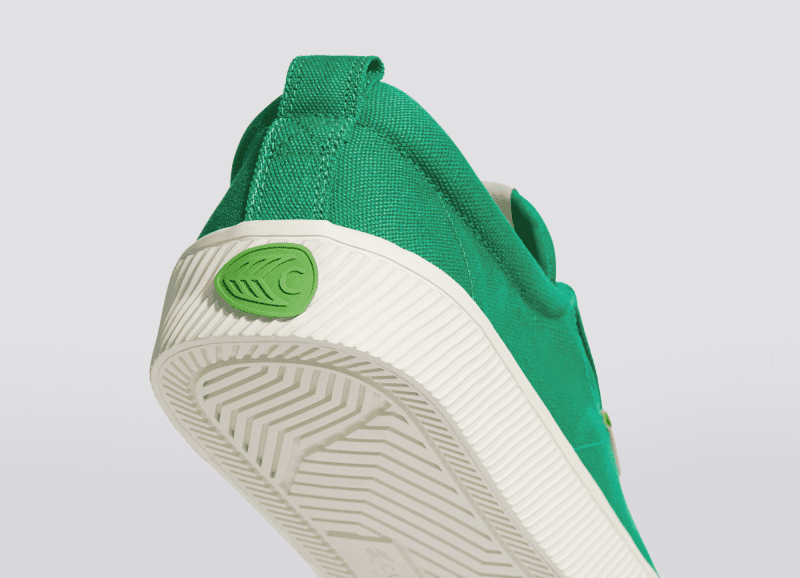 oca low green canvas sneaker.slideshow4