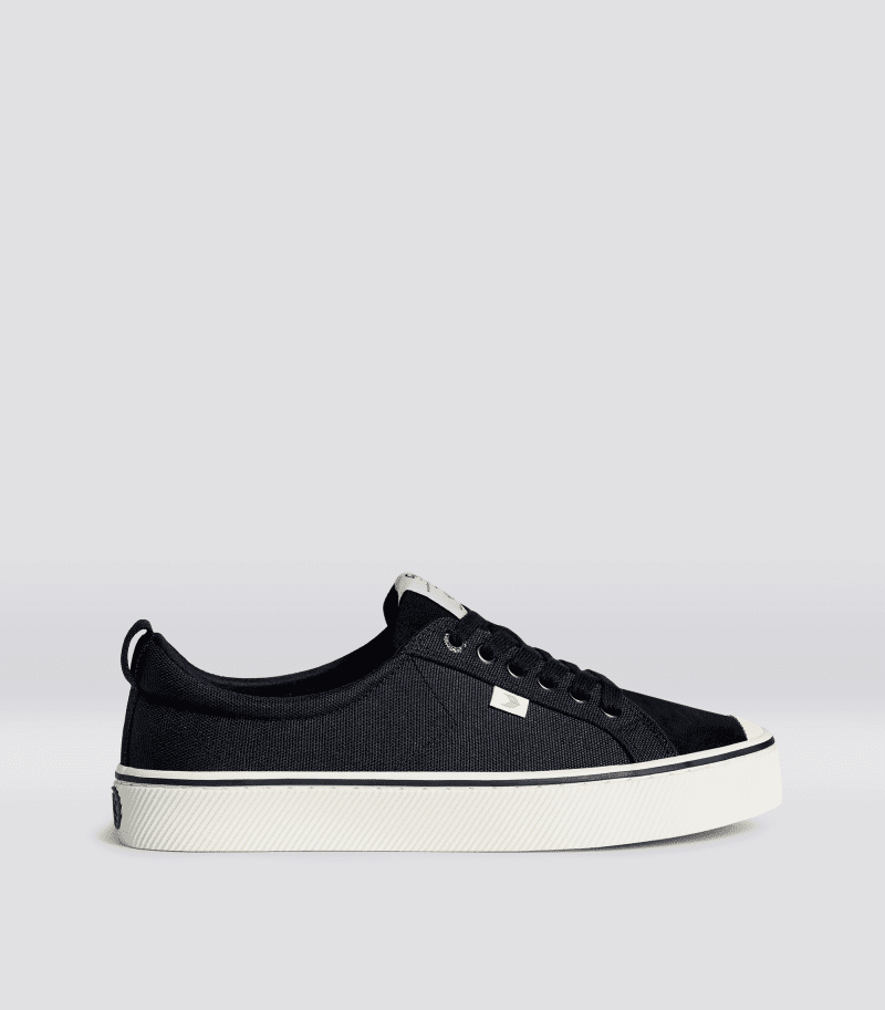 oca low master piece black canvas sneaker.side view