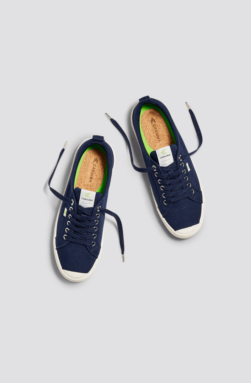 oca low navy blue canvas sneaker.feature 3 1bf33e7c 987c 4cae b7ed fe68d53e0c4f