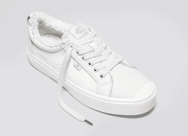 oca therma low white premium leather.slideshow2