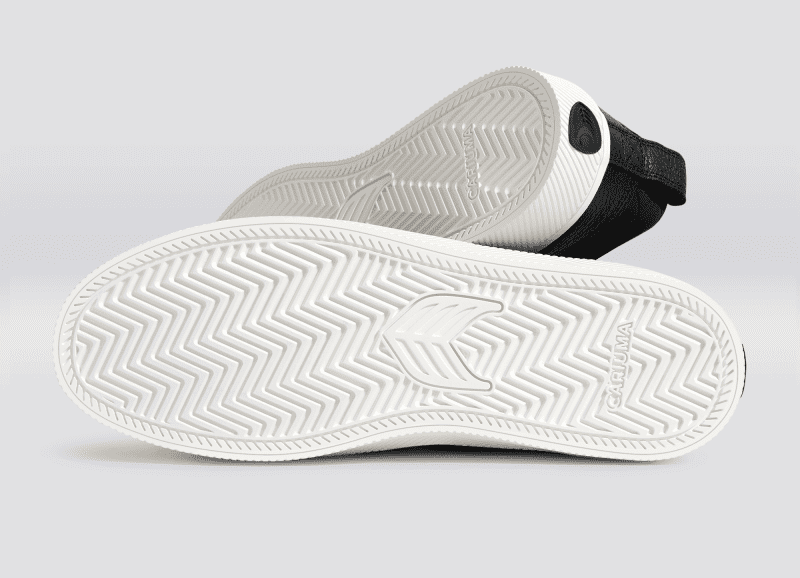 slip on black quilt recycled sneaker.slideshow3