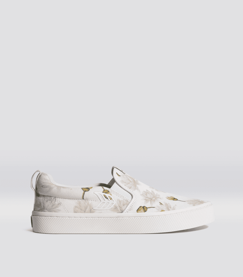 slip on off white giant lilies canvas sneaker.side view 58e99456 6338 4f57 ab1e 2b85f9e0b5c7