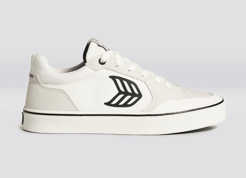 vallely skate off white black cordura suede sneaker.slideshow1